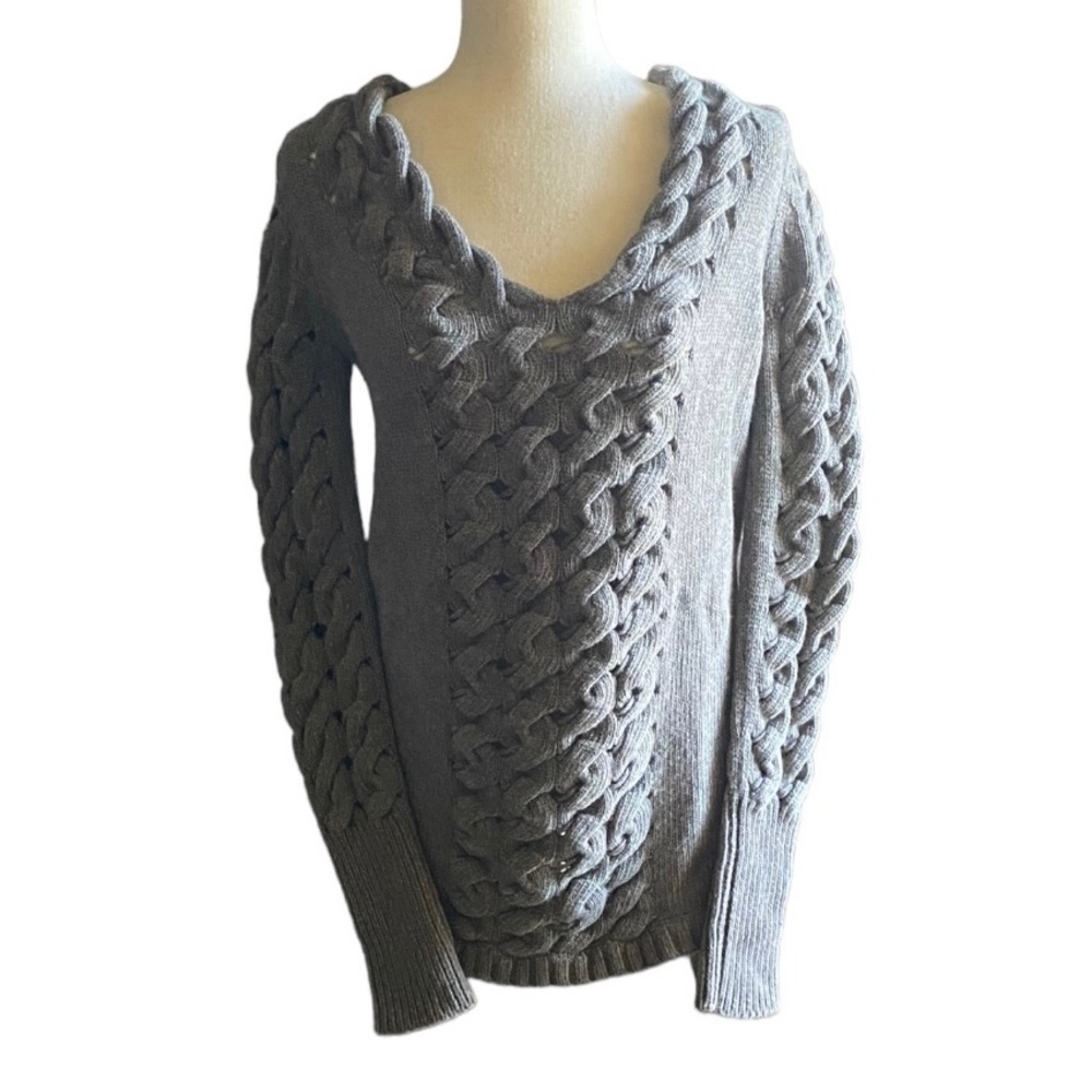NWT-BCBG MAXAZRIA-GRAY CHUNKY SWEATER-SIZE SMALL